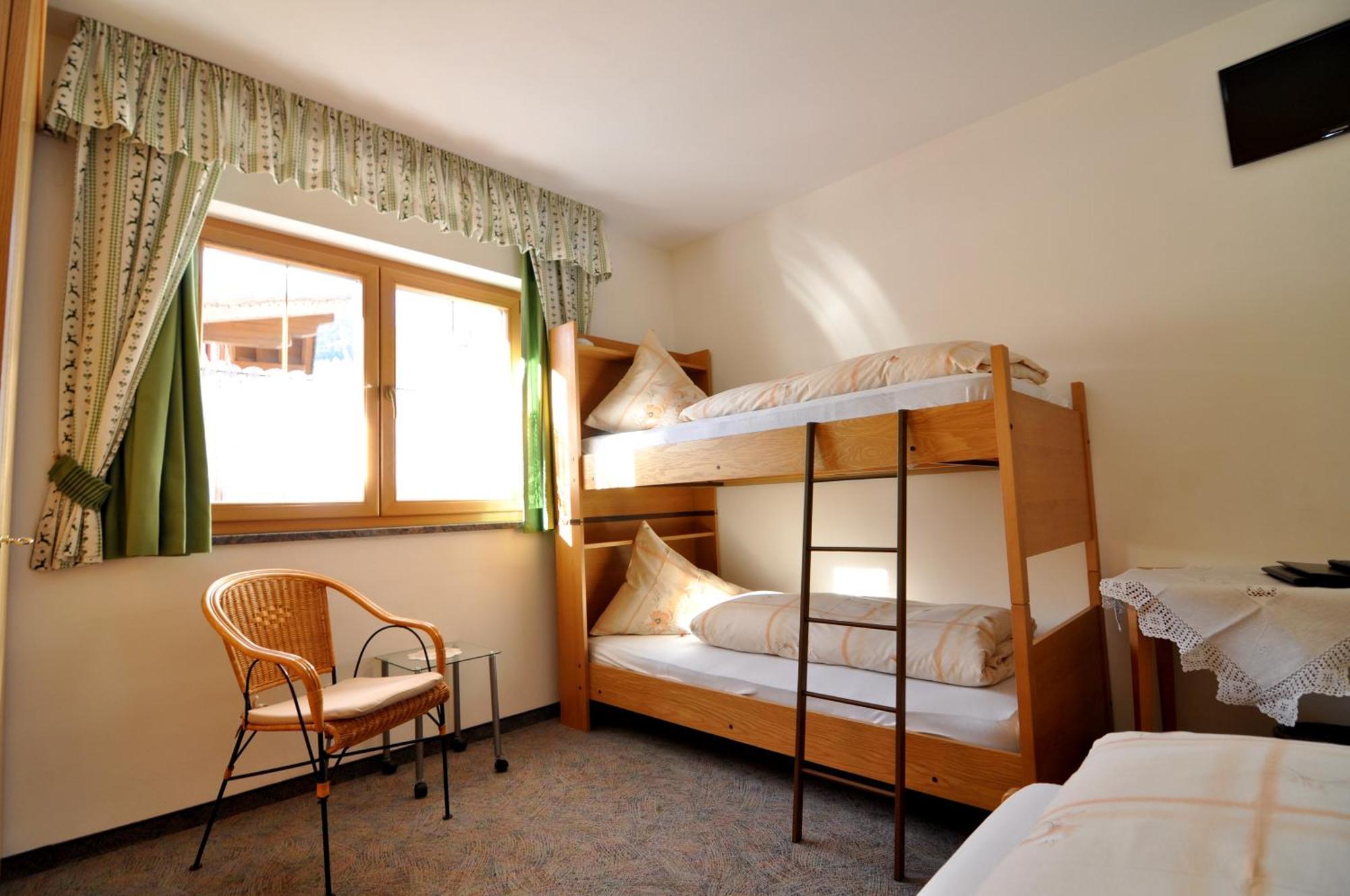 Hotel Traube - Стелвио Екстериор снимка