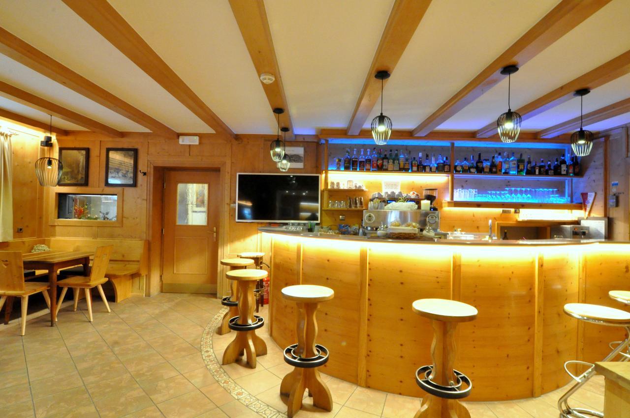 Hotel Traube - Стелвио Екстериор снимка